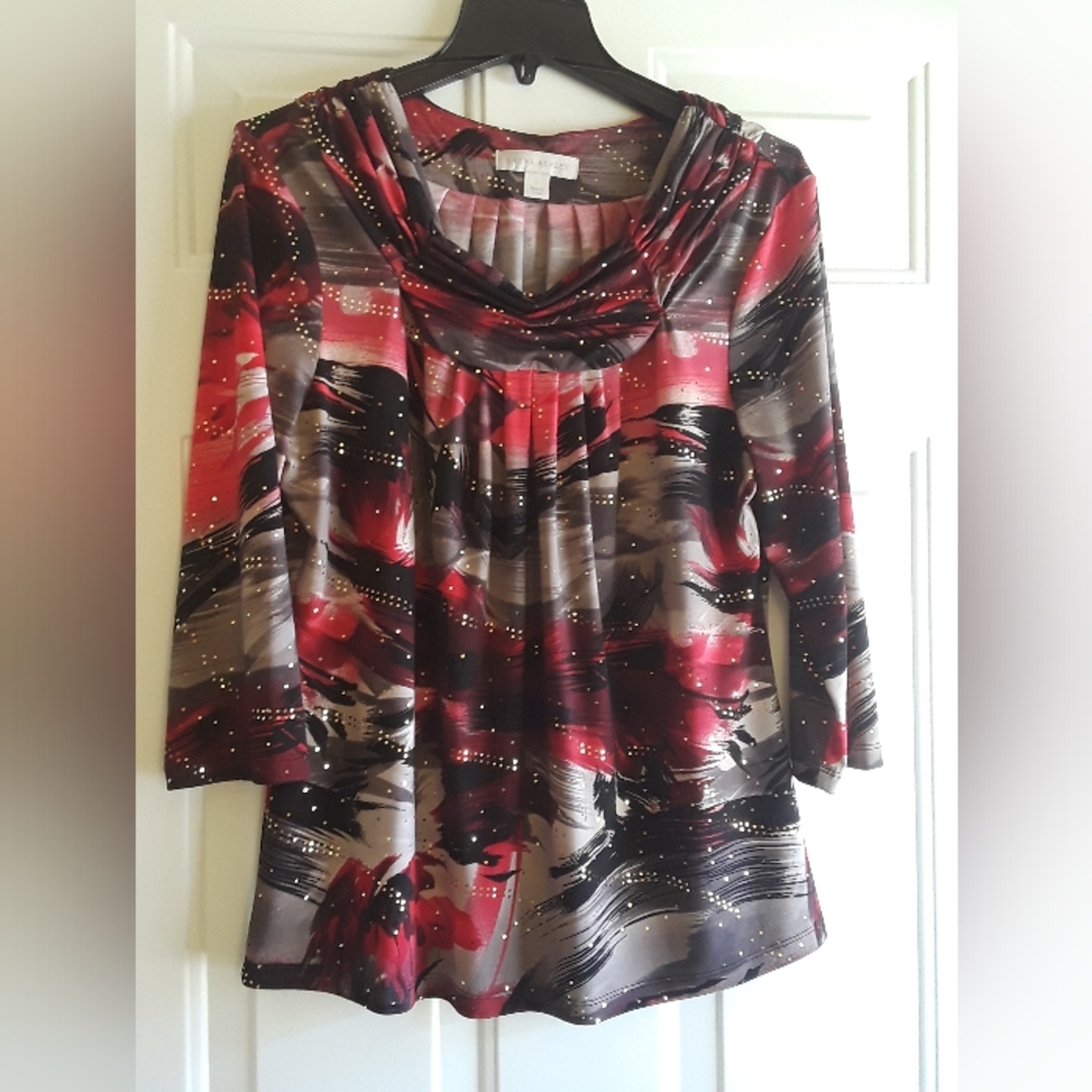 Women's Laura Ashley Red Gray Print Top Size Large Bust 40"